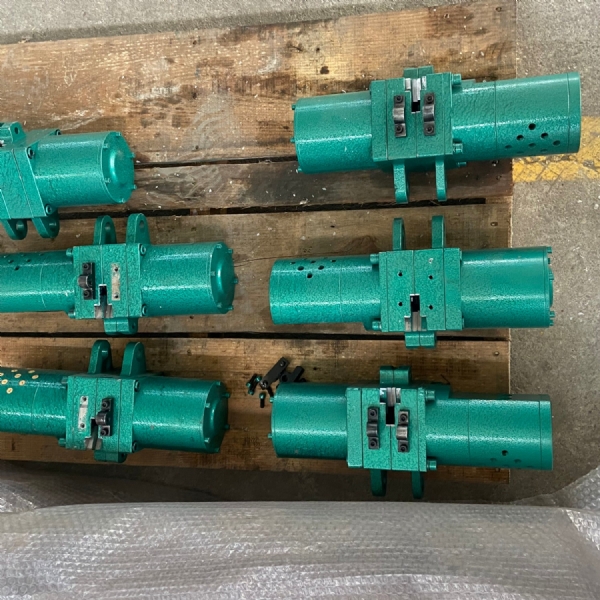 環(huán)鏈HQ5-12氣動葫蘆 礦用防爆風動葫蘆 耐酸堿 提升穩(wěn)定